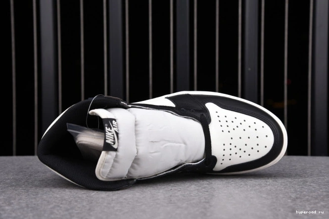 1 AIR JORDAN 555088-105 DARK MOCHA HIGH RETRO 0831